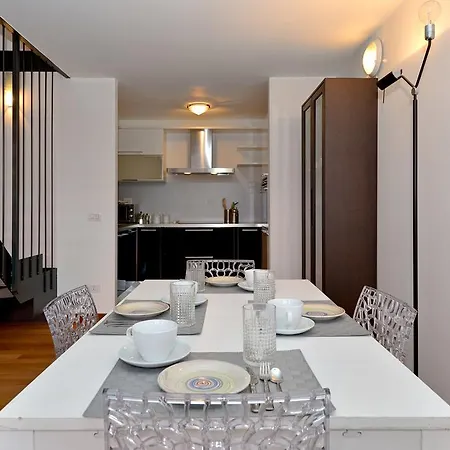 Heart Garden Loft Apartment Milan